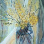 Elżbieta Kopyt - Kwiaty forsycji w szklanym wazonie