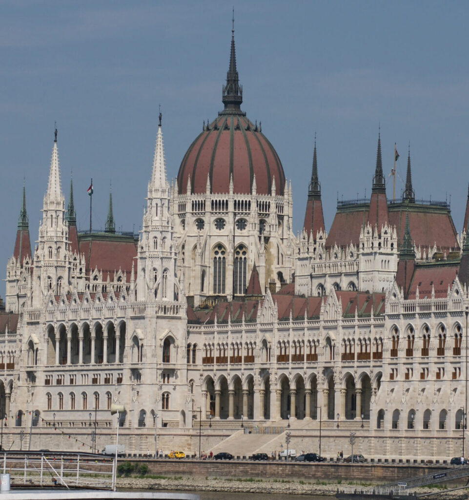 budynek architektury węgierskiej